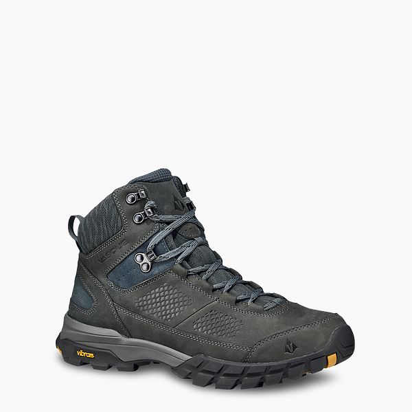 VASQUE | MEN'S TALUS AT ULTRADRY WATERPROOF HIKING BOOT IN GRAY/GOLD